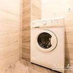 Apartment Cathedral Deluxe Warna